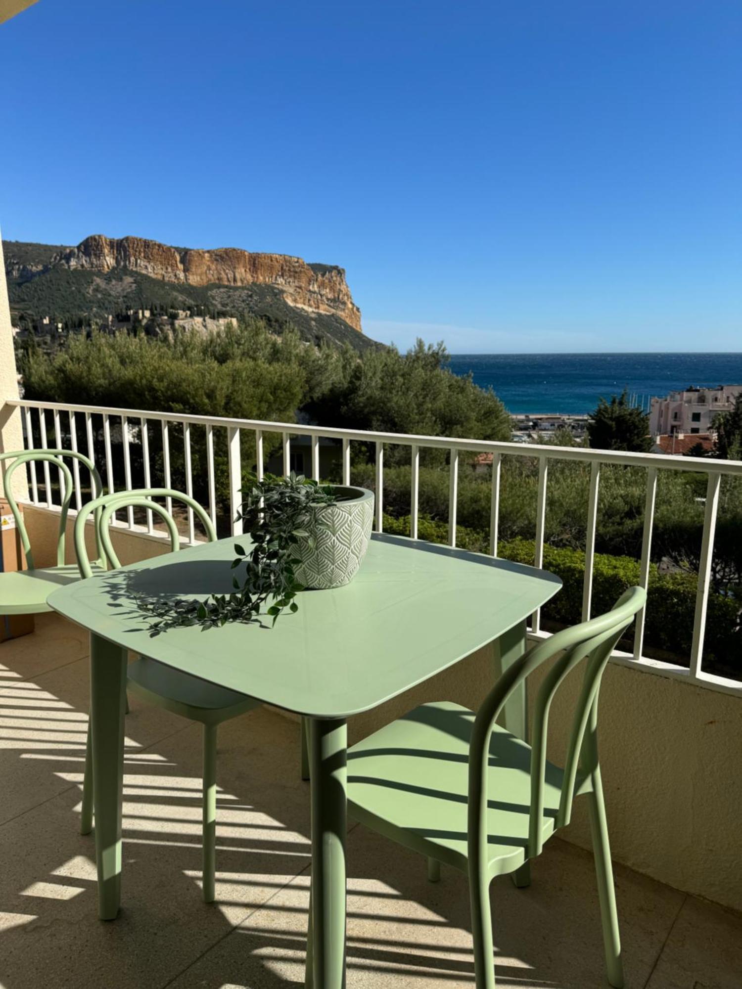 Apartmán Le Balcon De La Rade Cassis Exteriér fotografie